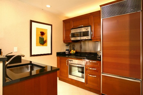 Luxury Suites International at The Signature image 12