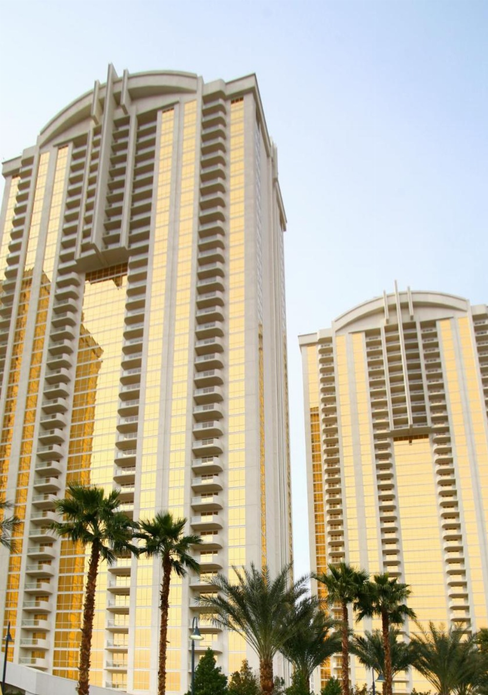 Luxury Suites International at The Signature Image 19