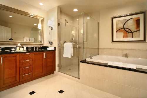 Luxury Suites International at The Signature image 41